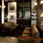 Universo Hotel 3*