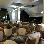 Hotel Universo