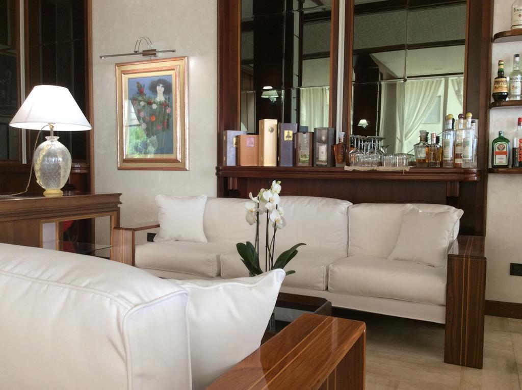 Hotel Universo 3*