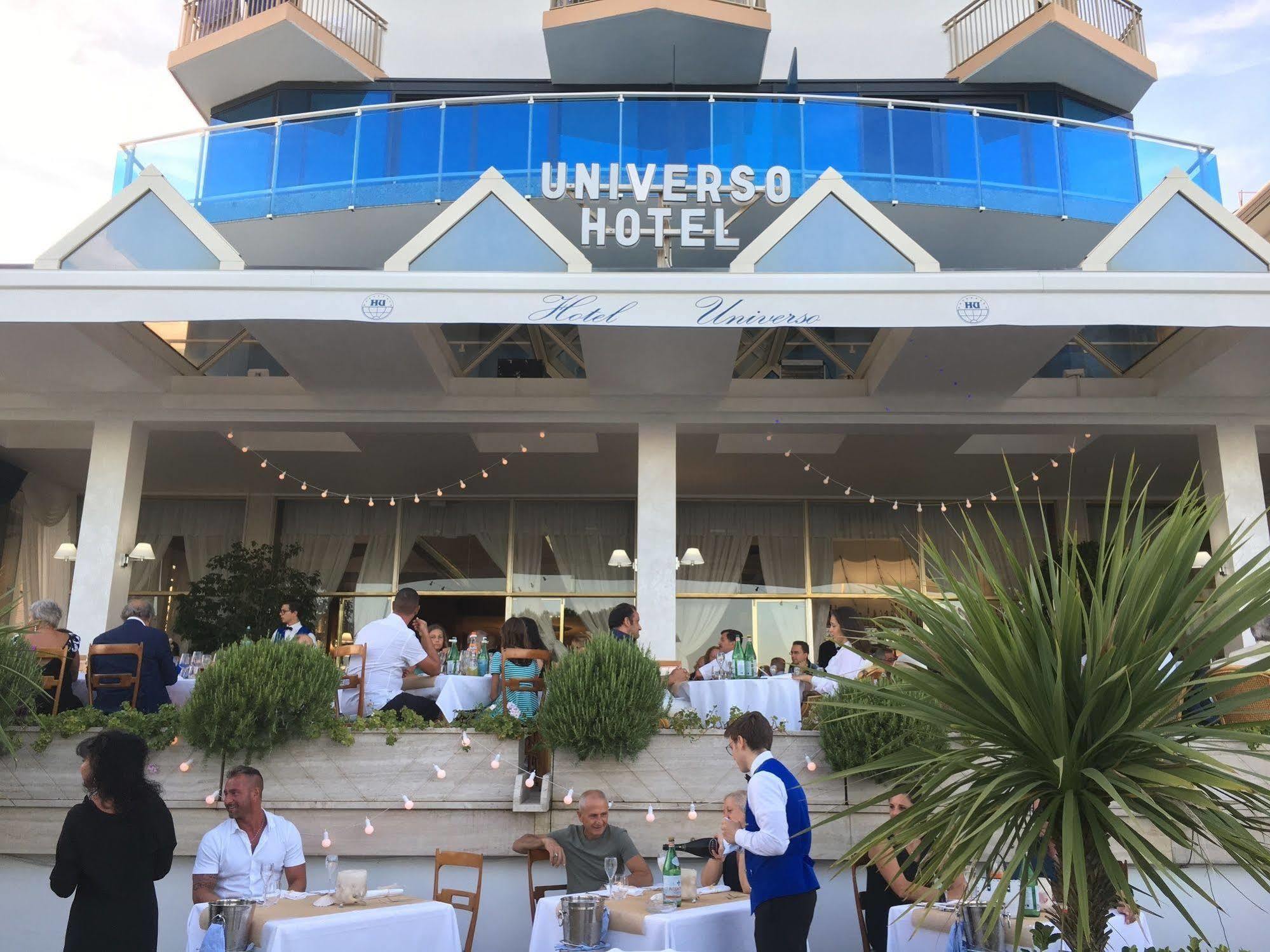 Universo Hotel